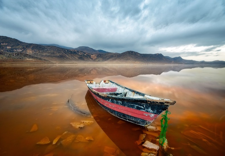 Maharloo Lake Shiraz