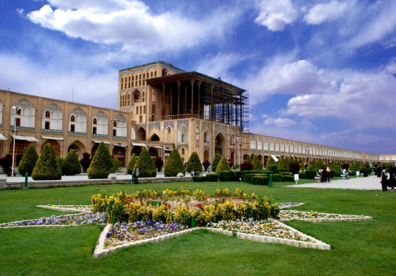 Naqsh-e Jahan Square