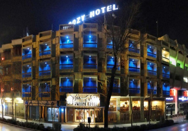 Piroozy Hotel Isfahan