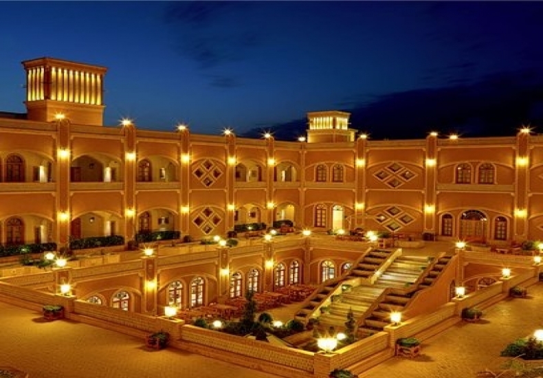 Dad Hotel Yazd